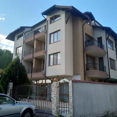 Sani Apartment *